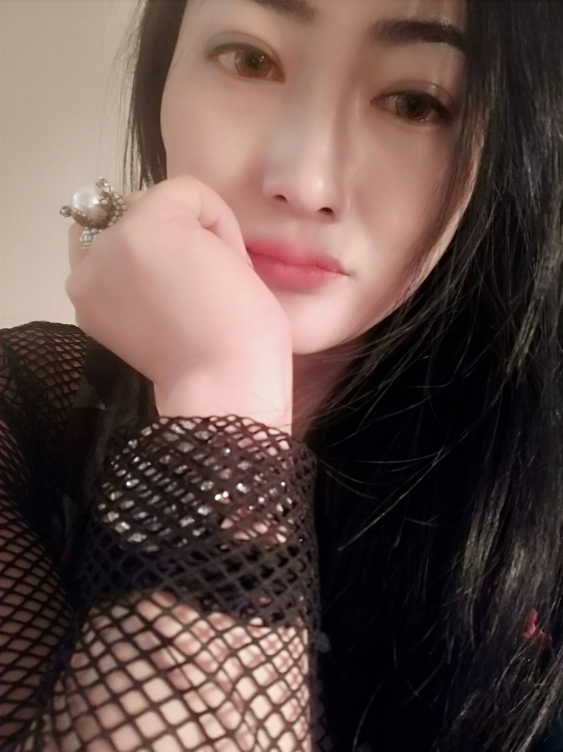 美得不像良家女93的快手