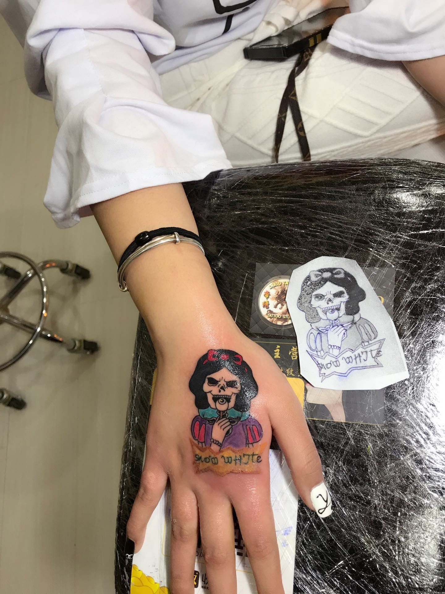 帝绣刺青的快手