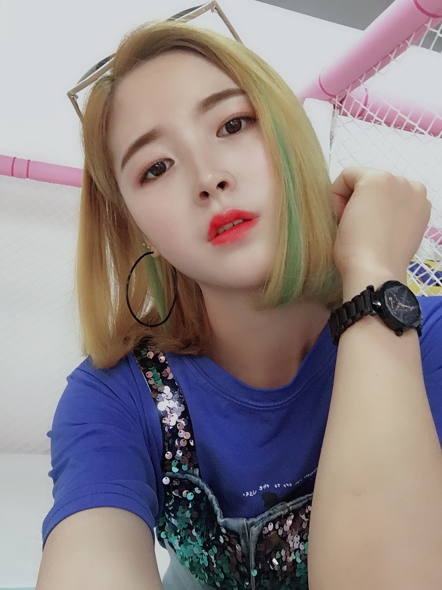 你说我世上最坚强…… - 控魂者* monee94的快手