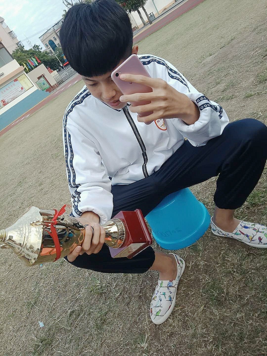 还差个冠军,加油! - 唐伟.的快手